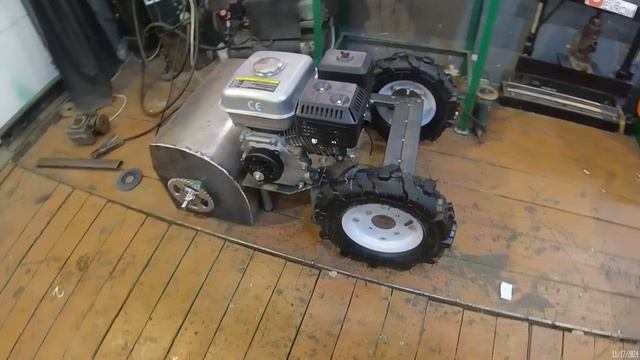 Самоходный снегоуборщик своими руками. Первый запуск смотреть онлайн