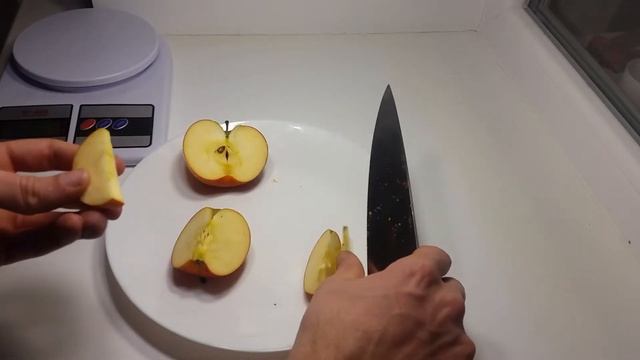 Яблоко Ред топаз обзор плода после хранения 26,12,2021 смотреть онлайн