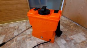 Аккумуляторный опрыскиватель Patriot PT-12AC. Обзор / Что вну