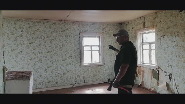 Очистка стен, до бревна #из_города_в_деревенскую_глубинку