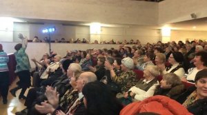 Участник группы «БАЯН-МИКС» Сергей Котков и солистка ?