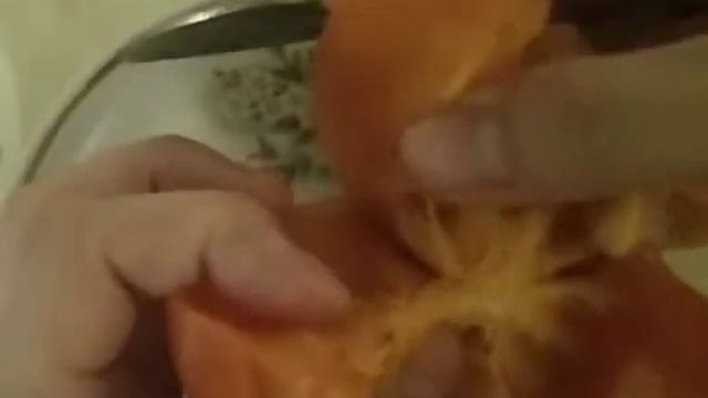 Полезная хурма без косточек.healthy pitted persimmon. смотреть онлайн