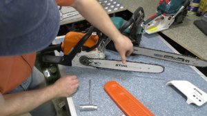 ЦЕПЬ то натянется то провиснет / Stihl MS 180 / босяцкий подг