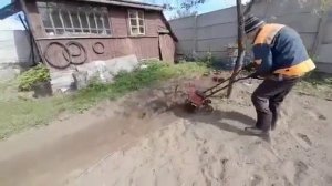 Посадка картофеля электрокультиватором