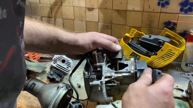 Мобил К CG330 HB и HUTER 2500T. Интеллигентная техника из сырог?