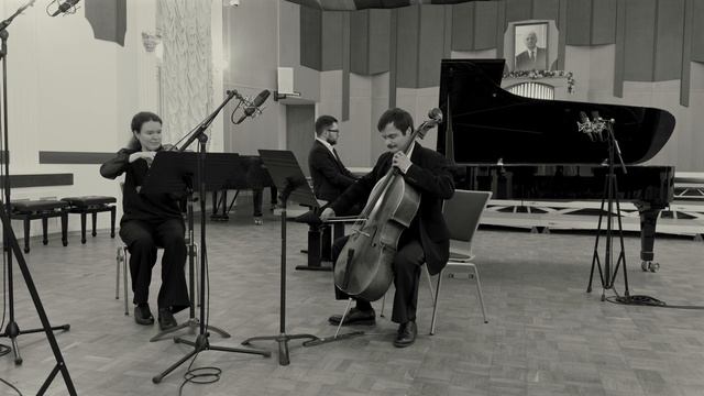 Zebos Piano Trio