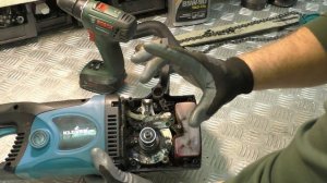 Ремонт электропилы / не останавливается цепь / замена ?