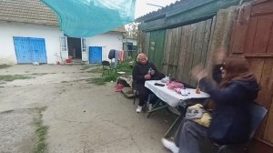 ЖИВУ ОДНА В ДЕРЕВНЕ /  ОТДЫХАЕМ ПОГОДА ПОЗВОЛЯЕТ...