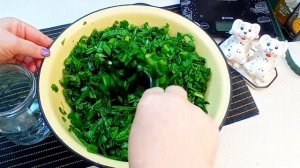 СРАЗУ 2 СПОСОБА ЗАГОТОВКИ ЗЕЛЁНОГО ЛУКА на ЗИМУ.