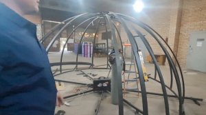 Видеообзор на стальной каркас купольной беседки в гор
