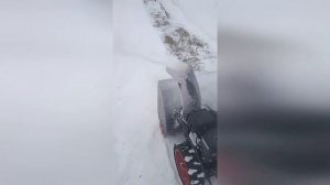 Бензиновый самоходный снегоуборщик Boxbot GS 700