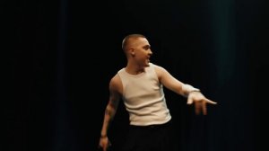 MAUR - Полетела (Премьера клипа 2025)