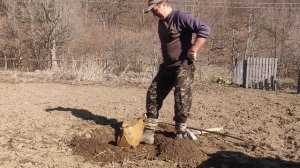 как убираются камни с участка