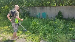 Аккумуляторный триммер greenworks gd40bcb 40v с 8А аккумуляторо?