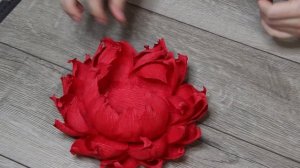 ПИОН из гофрированной бумаги. ЦВЕТОК из КОНФЕТ. ОФОРМЛ