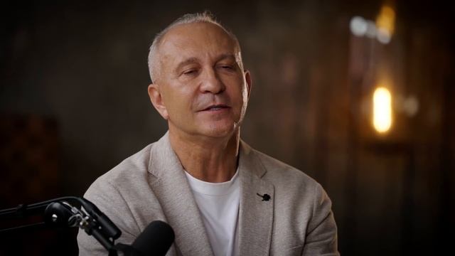 КАКИХ Женщин ЛЮБЯТ ВСЕ Мужчины? Основы привлекательности смотреть онлайн