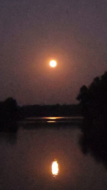 ЛУННОЕ ЗАТМЕНИЕ / ПОВОЛЖЬЕ / ОСЕНЬ В РОССИИ / КРАСОТА ВОКРУГ НАС смотреть онлайн