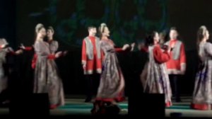 «Эх сад, виноград»- Алёна Ларькина и Образцовый ансамбл