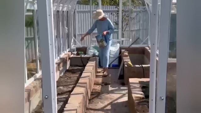 КАК ПРАВИЛЬНО ПОДГОТОВИТЬ ПОЧВУ ДЛЯ ТЕПЛИЦЫ