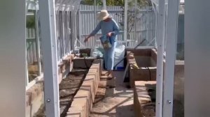 КАК ПРАВИЛЬНО ПОДГОТОВИТЬ ПОЧВУ ДЛЯ ТЕПЛИЦЫ