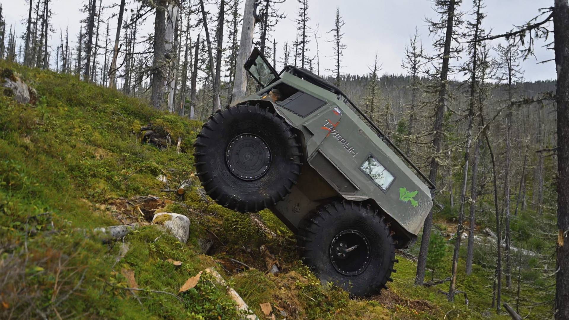 Вездеход Тайфун: Экспедиция в Сибирь! 8 часов по бездорожью в горные Саяны. смотреть онлайн