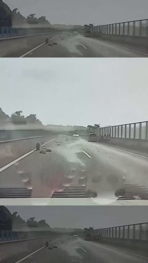 Убирайте колеса с дороги!