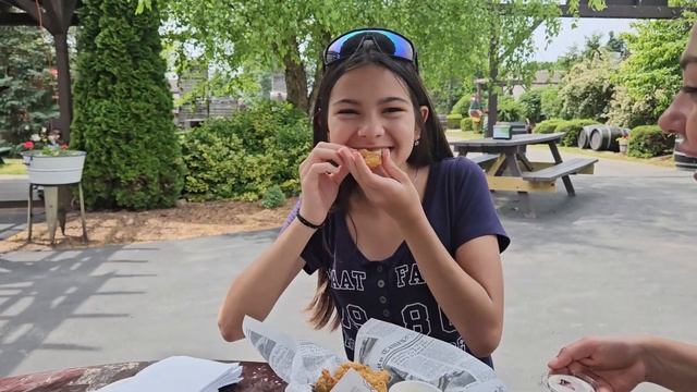 Сбор клубники на ферме в США 🍓 Becker Brewing | Жизнь в Амери? смотреть онлайн