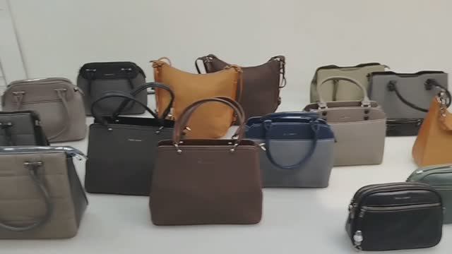 758_женские сумки из искусственной кожи_ТМ P.Avanti смотреть онлайн