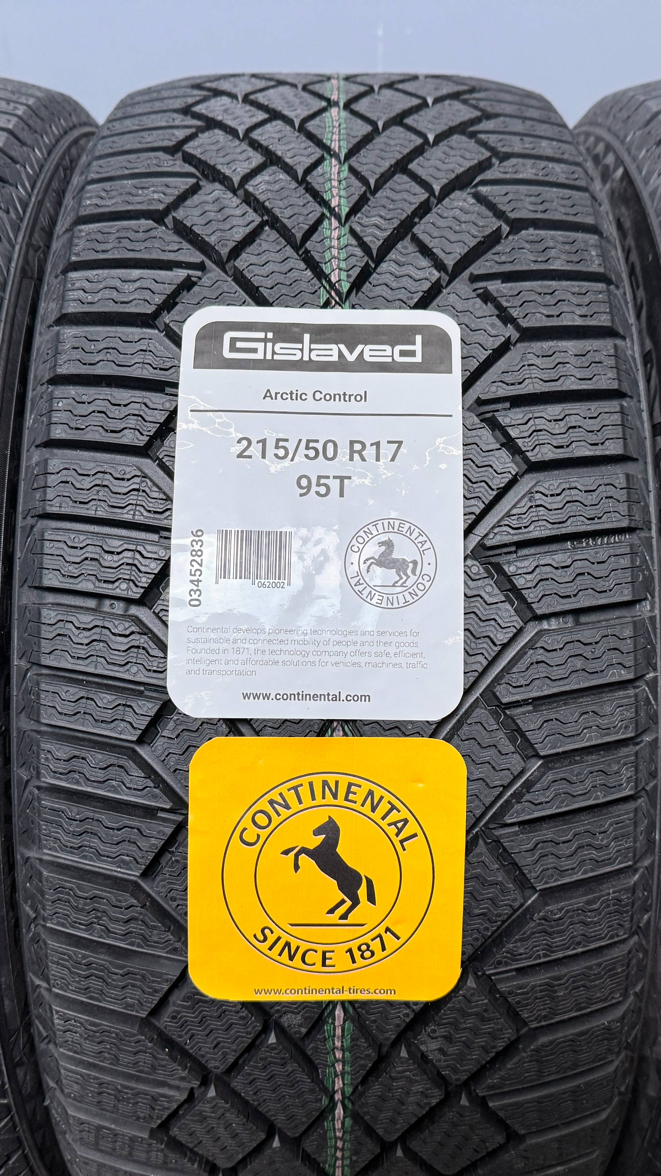 Gislaved Arctic Control 215/50 R17 95T XL