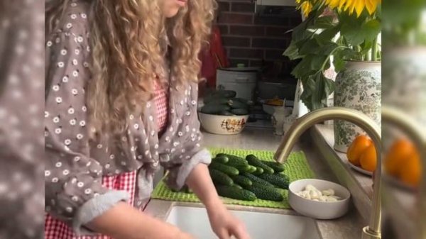 Вновь солю огурчики на зиму влог Петровчанка Лера #garden