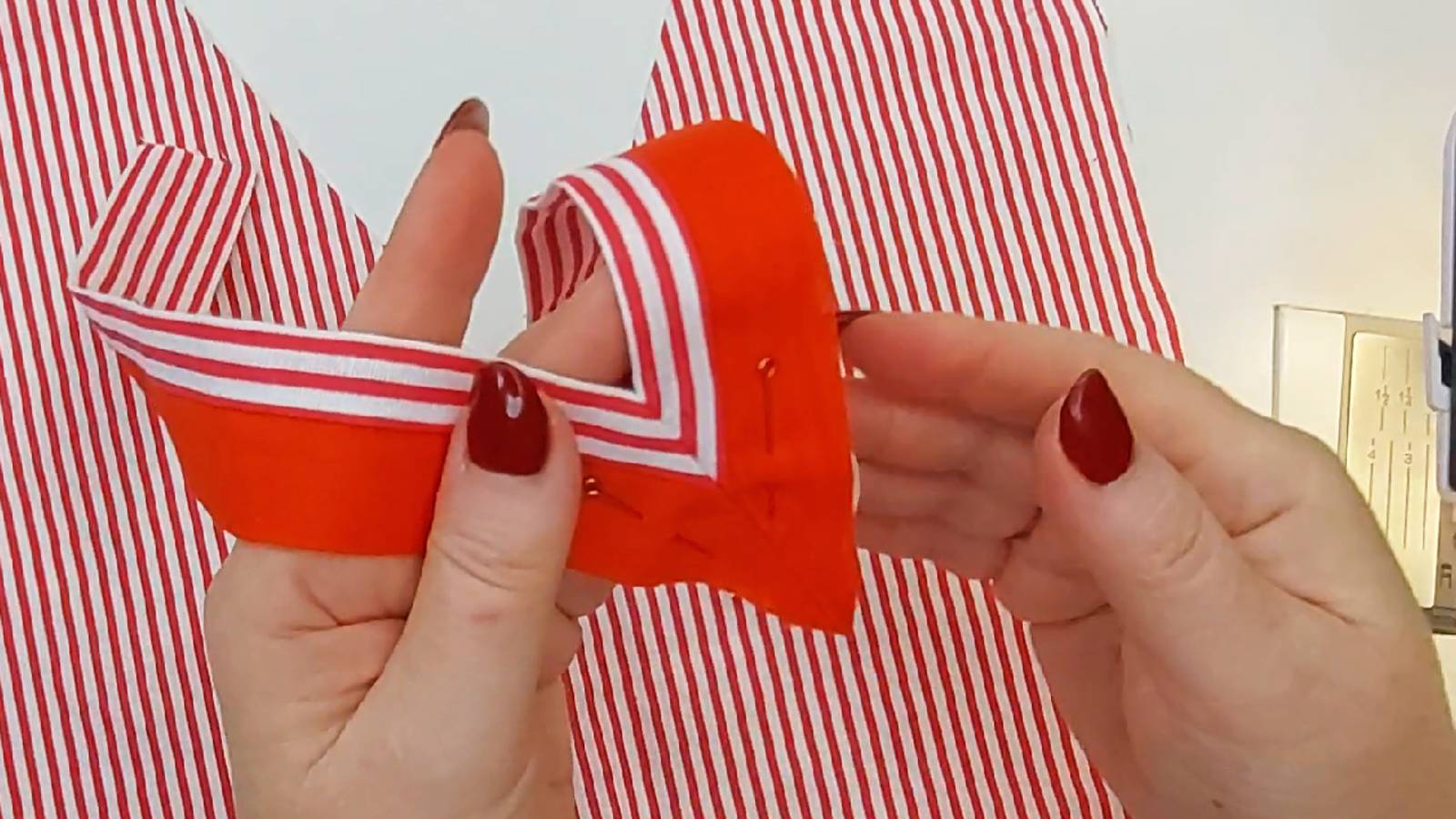 ✅Хитрости и секреты шитья V-образного выреза, которые стоит знать смотреть онлайн