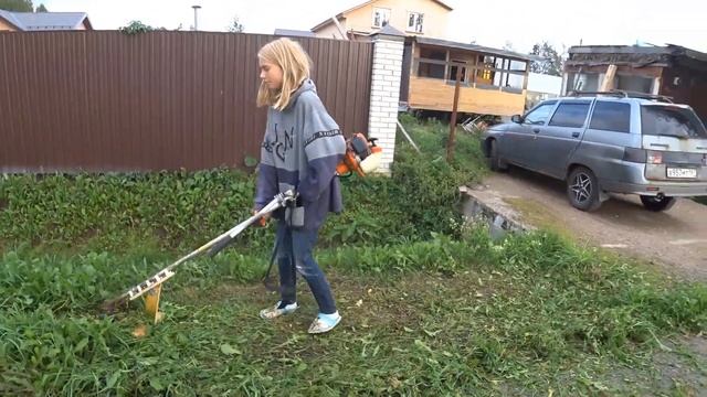 Покос травы триммером за 5 минут с помощью чудо насадк? смотреть онлайн