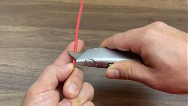 Поставьте CHARGER на телевизор! Никто раньше не видел таких скрытых применений! смотреть онлайн