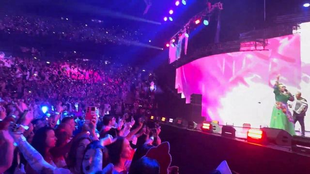 Плывет веночек – Надежда Кадышева (Ледовый дворец, Са? смотреть онлайн