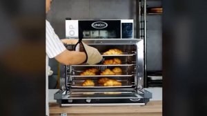 Конвенционная печь Unox Anna.  Итальянская печь Унокс