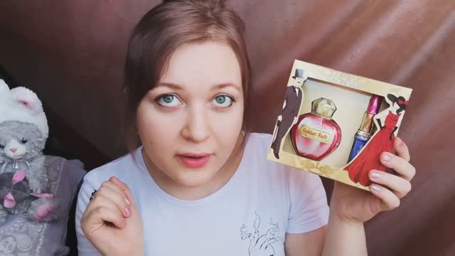 АСМР Ем ПОМАДУ 💄 и ДУХИ 💨 из шоколада за 99р 🍫 шепот смотреть онлайн