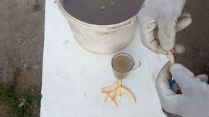 Подкормка томатов и огурцов древесной золой покажу ка
