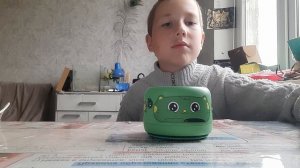 Вторая часть распаковки колонки Алисы. разговор с Алисой.