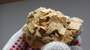 Эгитинское месторождение флюорита в Бурятии. Пополняем коллекцию.