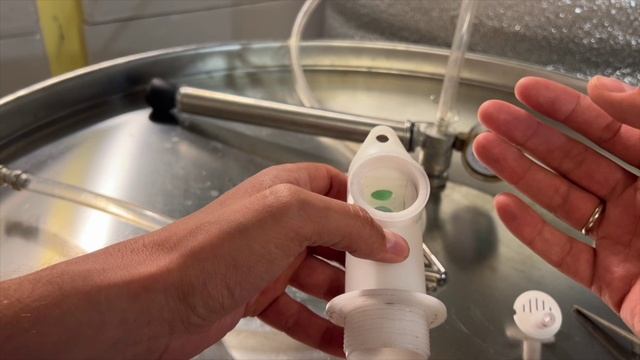 Дыхательный клапан для плавающей крышки Letina или Sansone. Это важно знать!