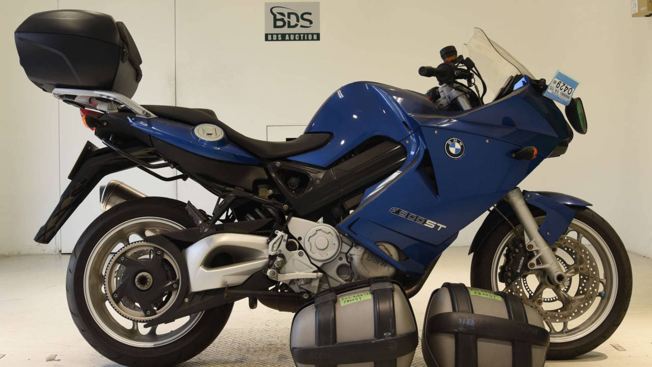 BMW F800ST - WB10234J37ZR04989 смотреть онлайн