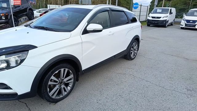 ВАЗ Vesta SW Cross 1.8 AMT (122 л.с.) 2018 смотреть онлайн