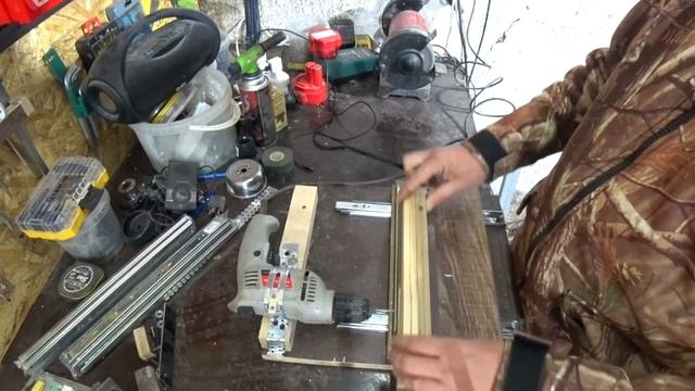 Приспособление для сверления пчелиных рамок смотреть онлайн