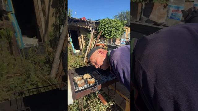 🔥 Мангал дымится! Гренки на решётке — вкусный прямой смотреть онлайн