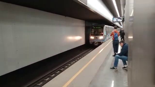 Московское метро. Парад поездов 2023 смотреть онлайн