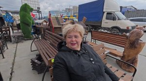 Покупаем скамью и выбираем гортензию для нашего сада.