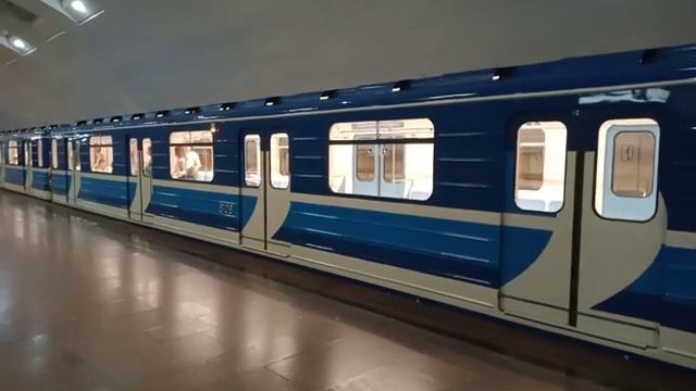 Самарское метро. "Номерной" на "Кировской" смотреть онлайн