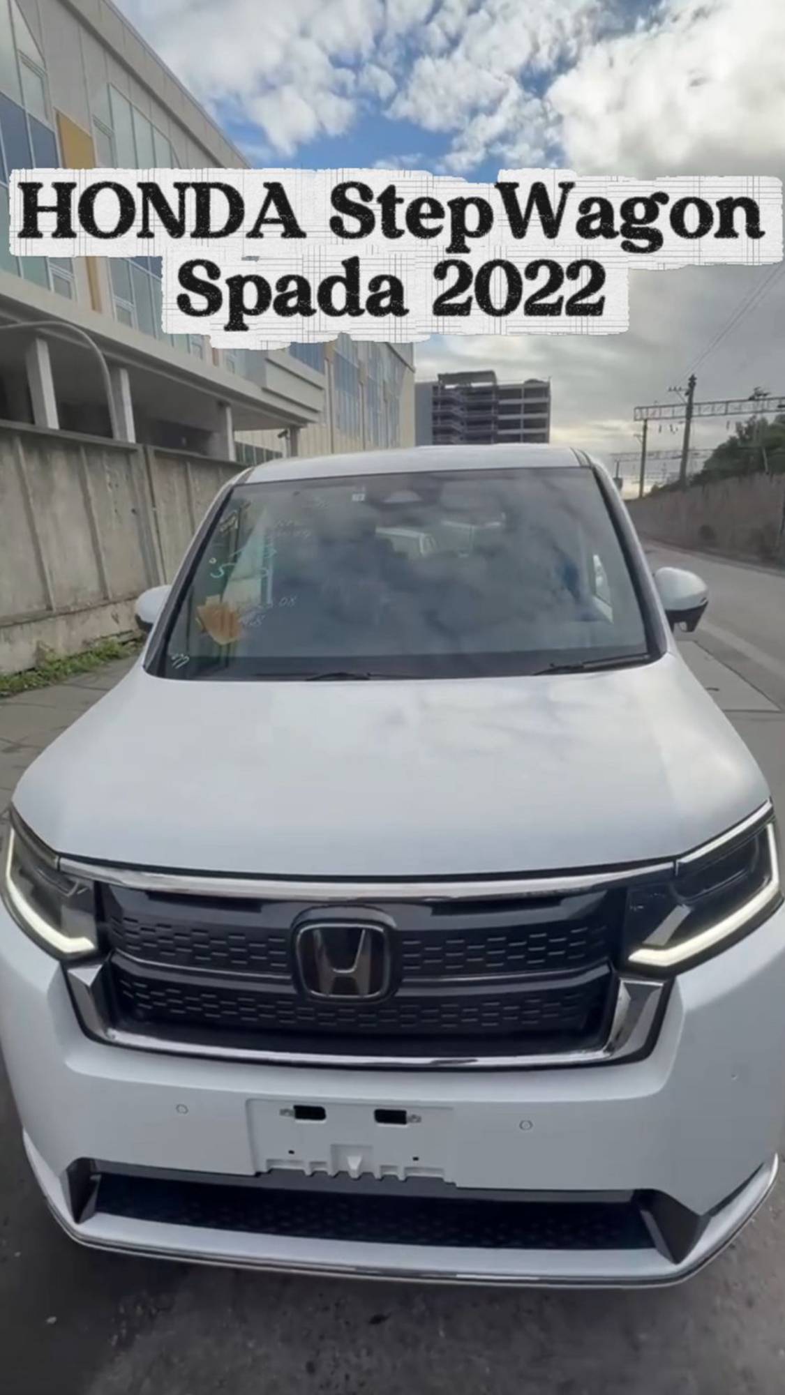 Honda StepWagon Spada 2022 из Японии смотреть онлайн