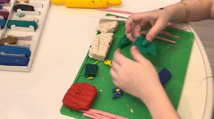 Делаем куст с цветами из пластилина