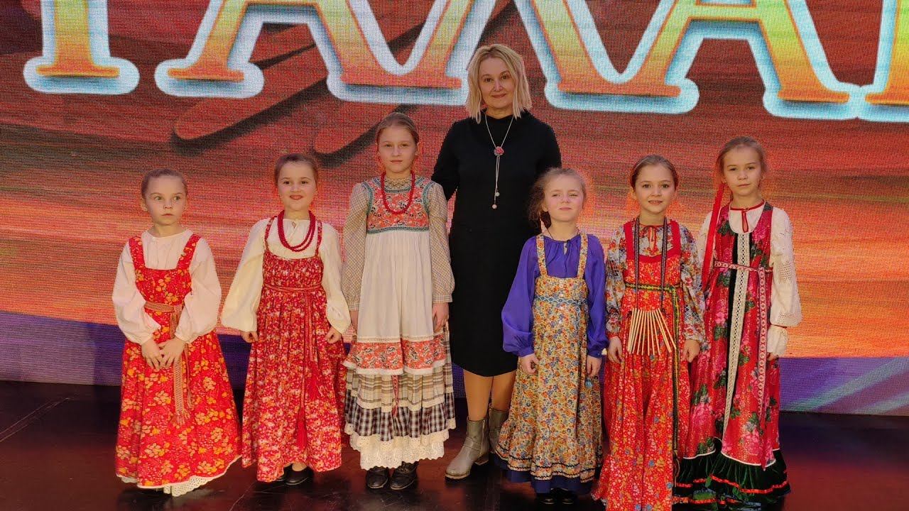 Радоница младшая группа - Как у наших у ворот смотреть онлайн